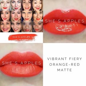 She’s Apples Lipsense.